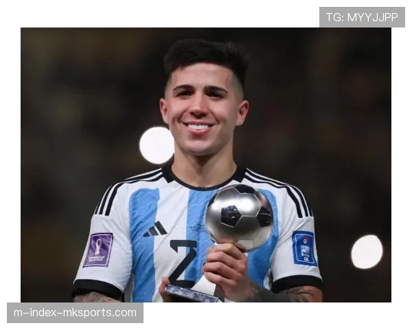 本菲卡阵容更新换代效果评估 恩佐离队后中场重组遇挑战